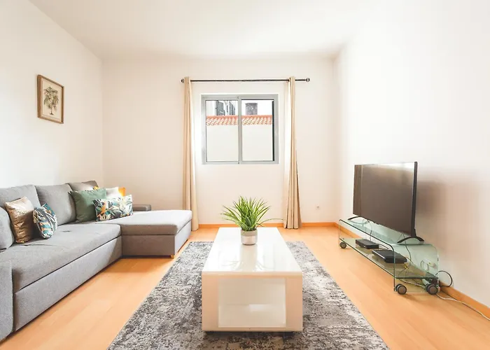 Sao Pedro Flat By Atlantic * Funchal (Madeira)